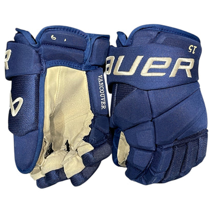 Bauer Vapor Hyperlite - Pro Stock Hockey Glove - Vancouver Goldeneyes (Used)