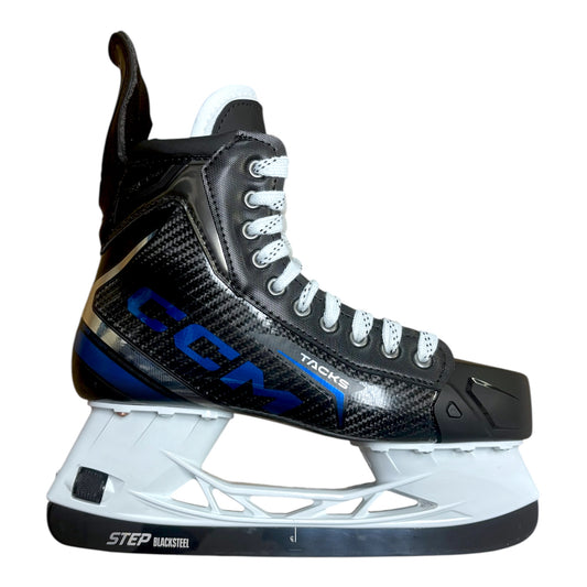 CCM Tacks XF Pro - Pro Stock Hockey Skates 9.25D - Auston Matthews