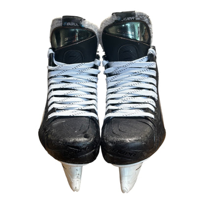 Bauer Vapor Hyperlite 2 Pro Stock Hockey Skates- 9D (Used)