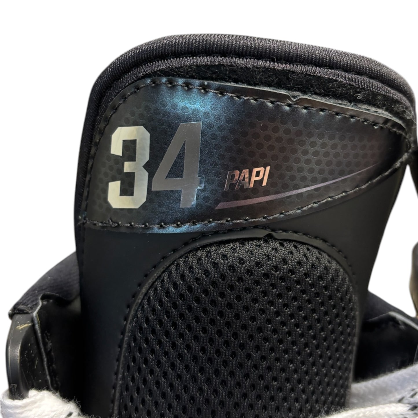 Bauer Vapor Hyperlite 2 Pro Stock Hockey Skates - 9.75D - Auston Matthews
