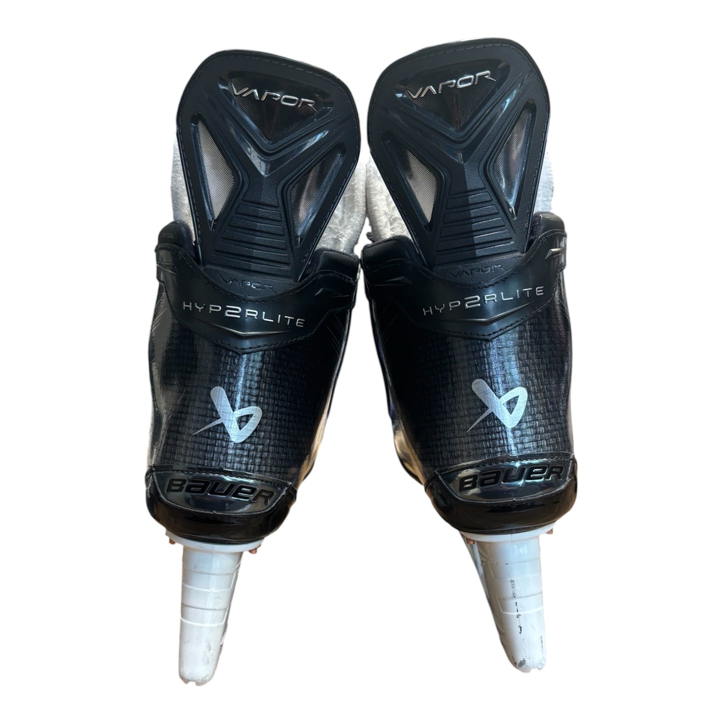Bauer Vapor Hyperlite 2 Pro Stock Hockey Skates- 9D (Used)